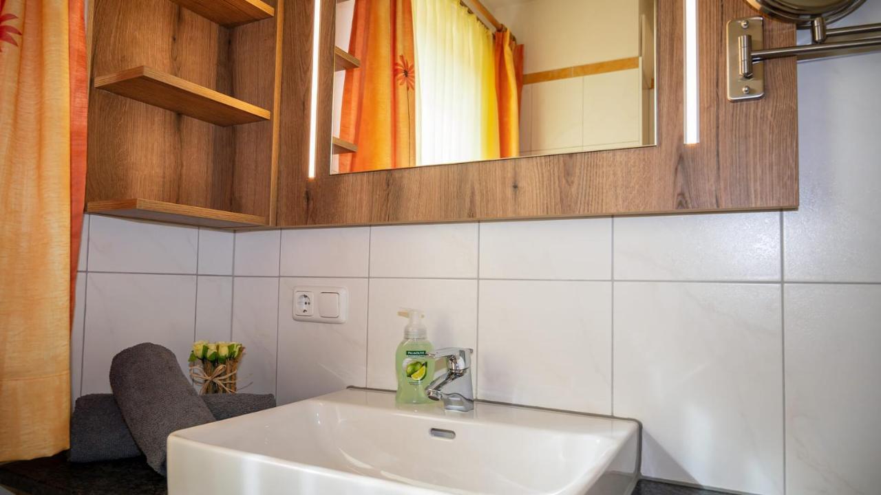 Appartement Alexandra Neukirchen am Großvenediger Eksteriør bilde