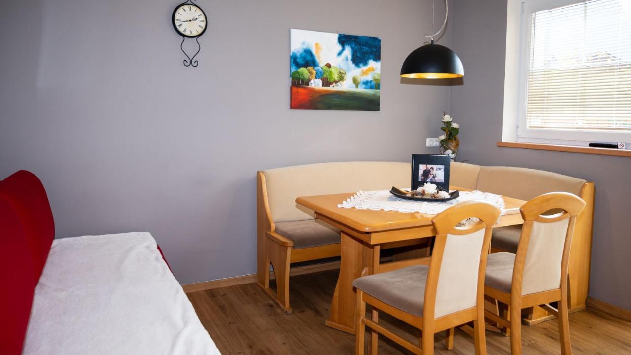 Appartement Alexandra Neukirchen am Großvenediger Eksteriør bilde