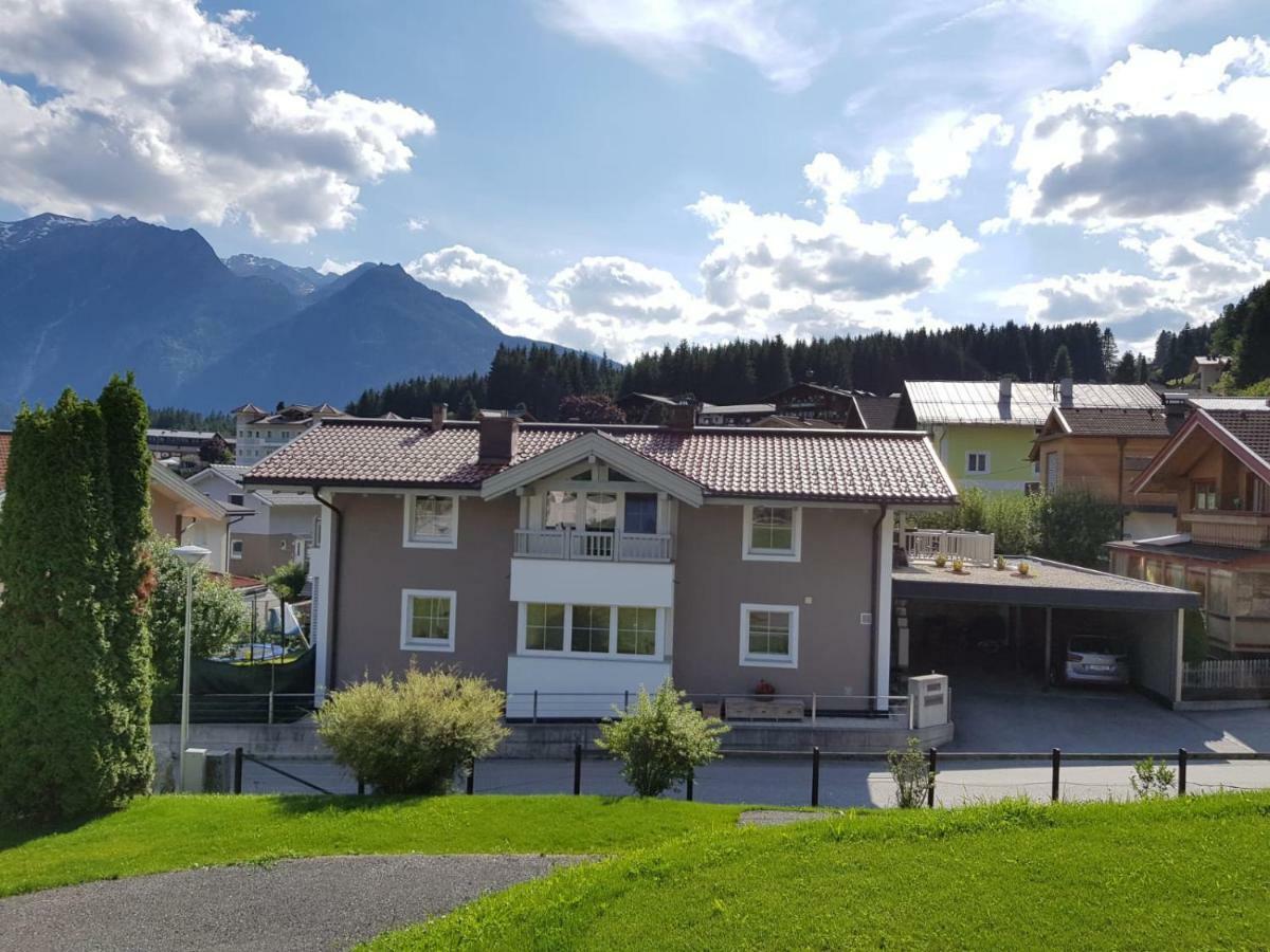 Appartement Alexandra Neukirchen am Großvenediger Eksteriør bilde